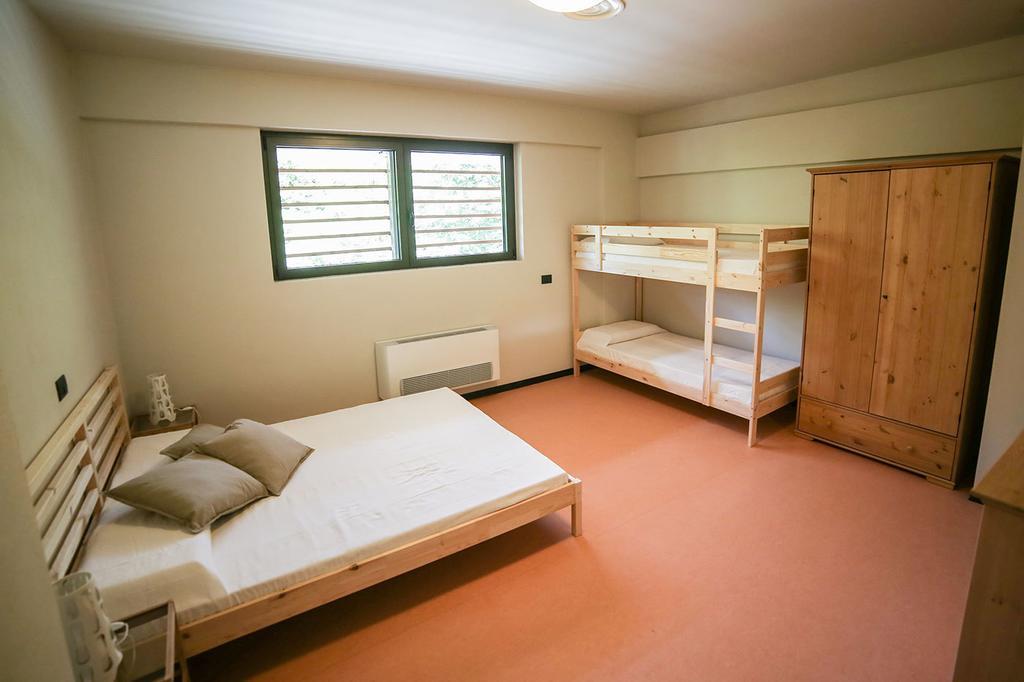 Oasi Hostel Merone Zimmer foto