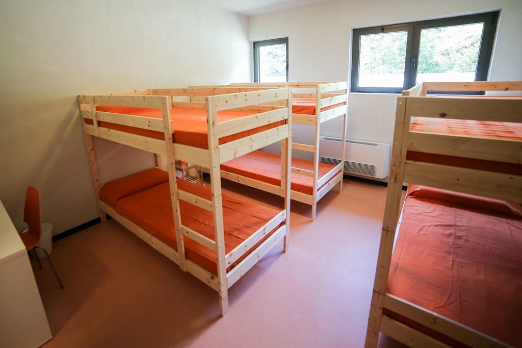 Oasi Hostel Merone Zimmer foto
